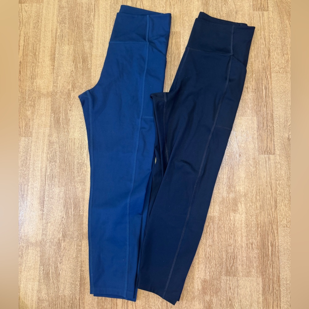 Bundle of 2 Girlfriend cropped compression pocket leggings